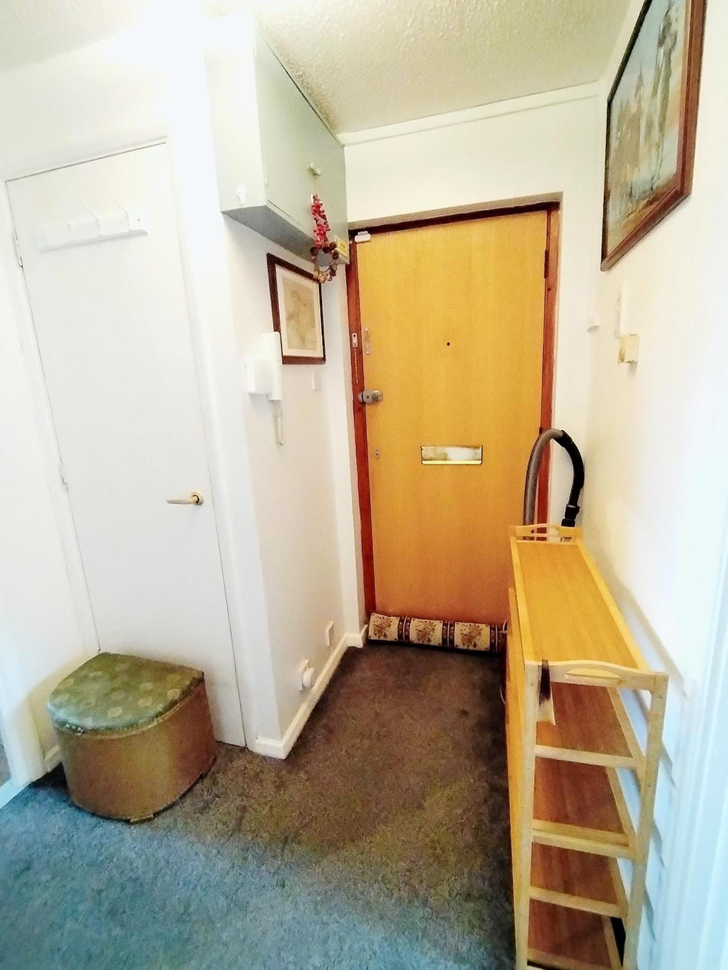 Home Away Home Near Heathrow Airport Cowley  Exteriör bild
